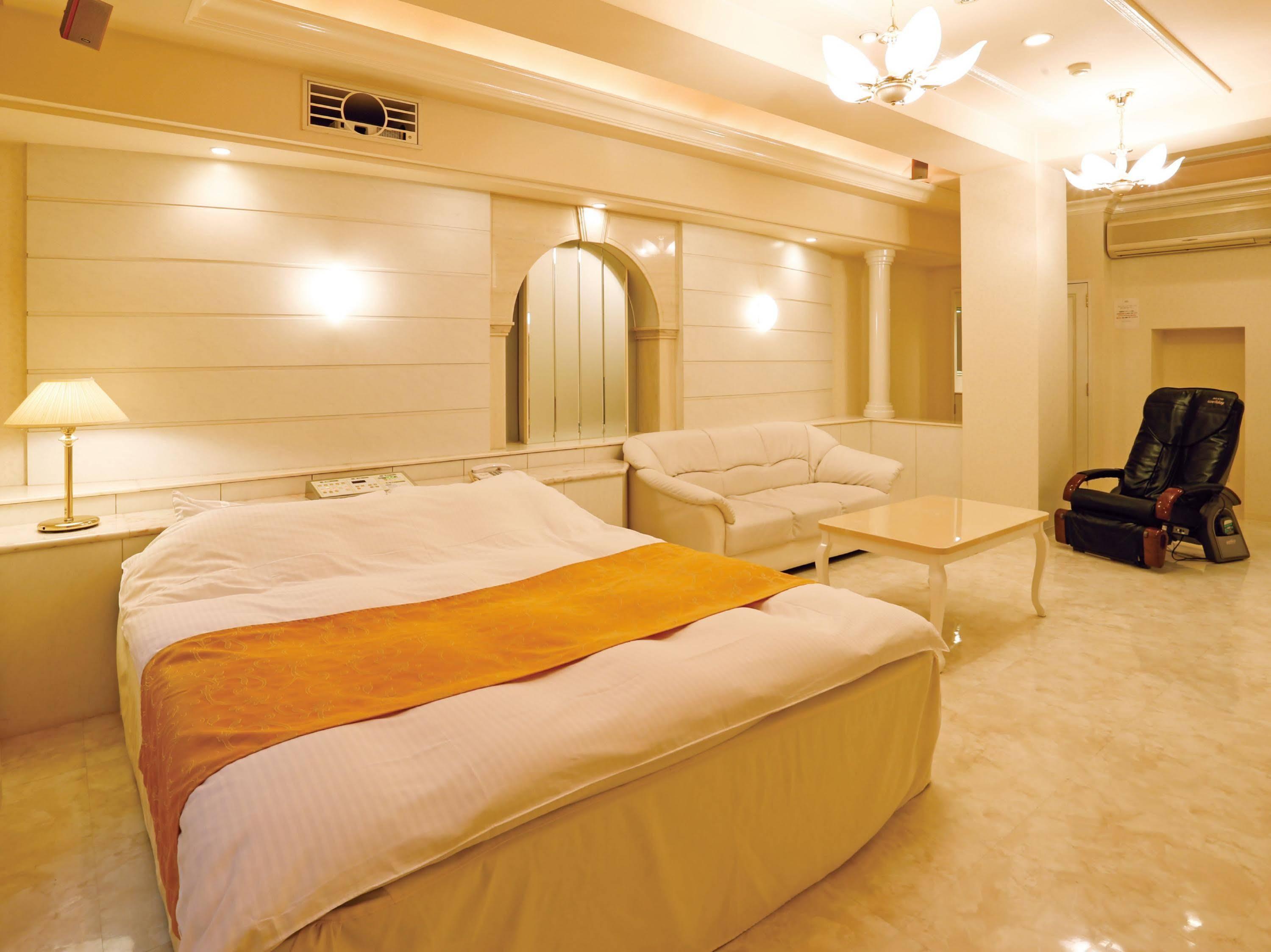 Hotel Fine Garden Juso (Adults Only) Osaka Zewnętrze zdjęcie
